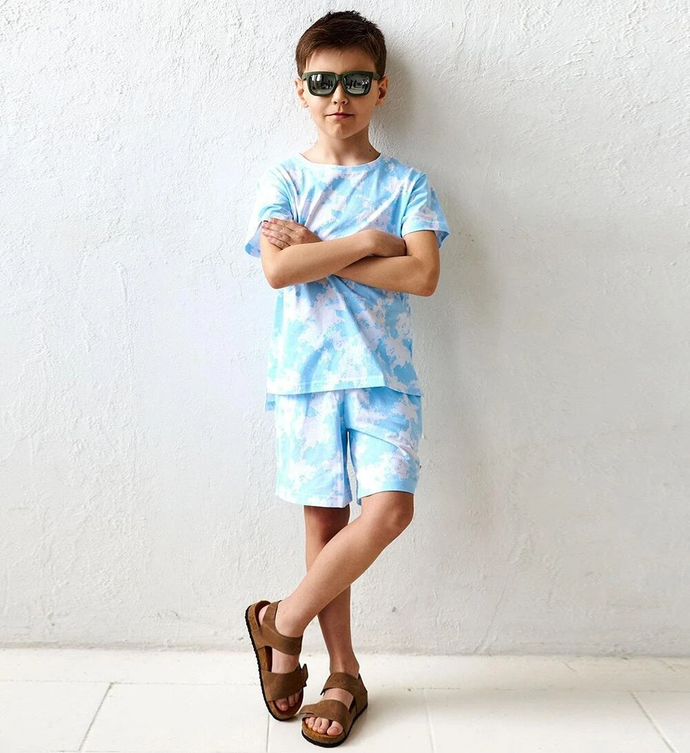 Шорты, облака